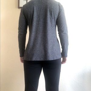 New Balance women’s diagonal 1/2 zip pullover